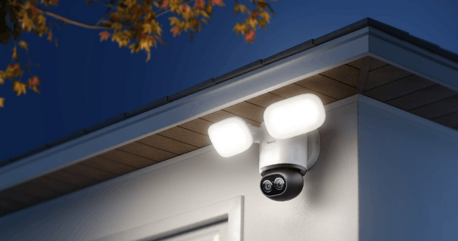 Reolink TrackFlex Floodlight WiFi Delivers 360-Degree Security