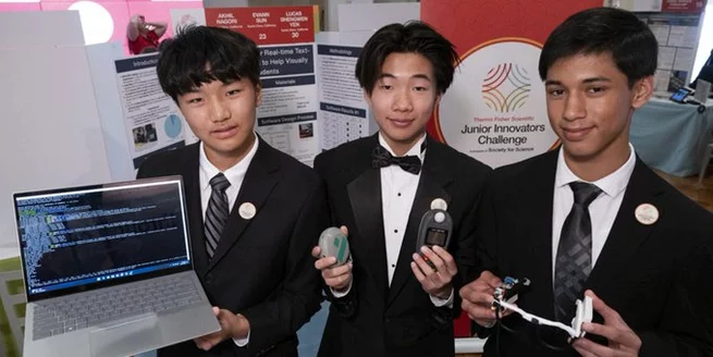AI Wearables: Teens Build $100 Smart Glasses