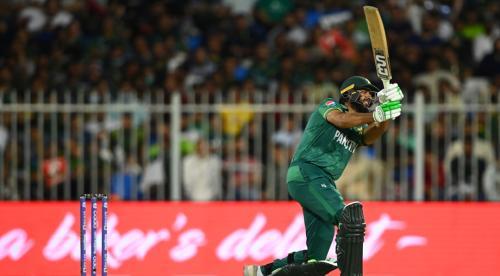 Imad's Fifty Takes Pakistan To 130-6 In Second T20I