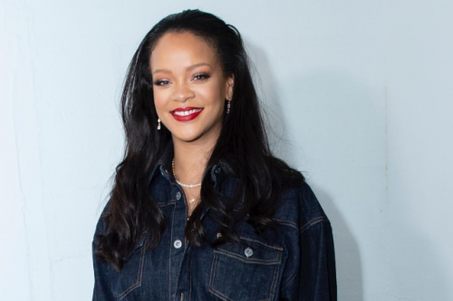 Rihanna Reveals She's Pregnant At Super Bowl Show