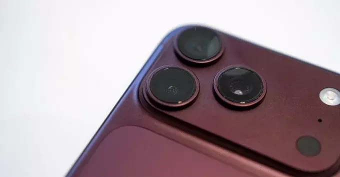 iPhone 18 Pro's New Sensor Authenticates Reference Mode Photos