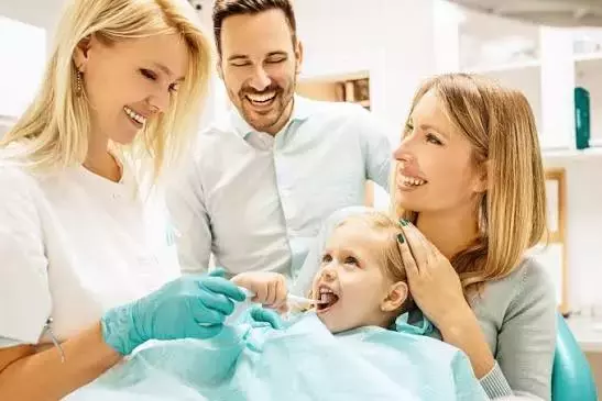 How To Choose The Right Family Dentist Near Me For Your Whole Household