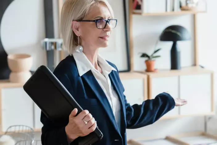 Why Calm, Not Charisma, Builds Teams That Perform Under Pressure