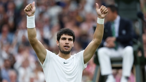 Alcaraz Battles Through Rain, Holder Garcia Out