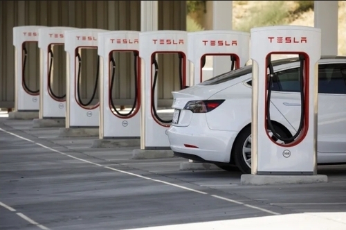 Tesla Has A Range Inflation Problem