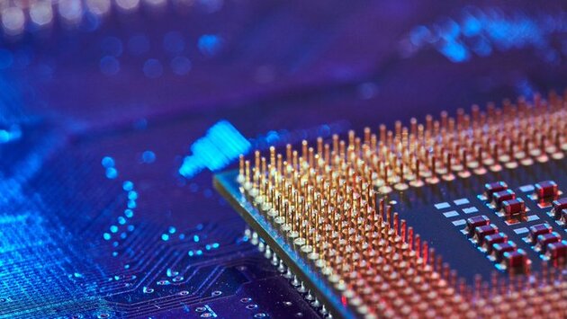 US Adds 15% Revenue Cut to Nvidia and AMD China Chip Sales