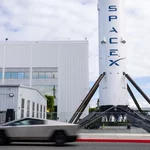 SpaceX and Tesla Boards Form Committees to Review Merger