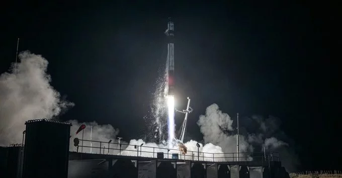 Rocket Lab Acquires Iridium’s Satellite Network for $8 Billion: A Bold Move to Challenge SpaceX