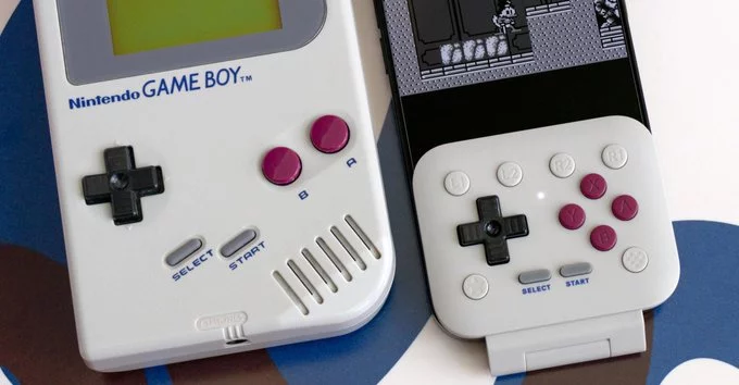 8BitDo FlipPad Review: The Ultimate Pocket-Sized Game Boy for Your Phone