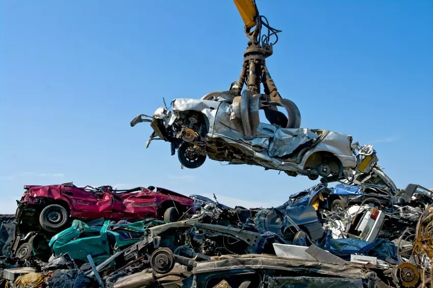 How Car Wreckers Adelaide Supports Resource Conservation Through Responsible Vehicle Recycling