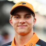 Piastri Signs New Deal With F1 Team McLaren