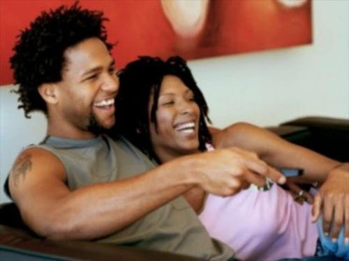 Does He Like Me Or Not? Signs He Is Not Into You