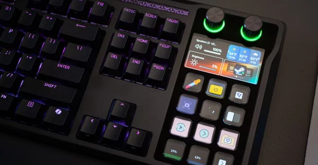 Stream Deck Keyboard Review: Corsair Galleon 100 SD Impresses