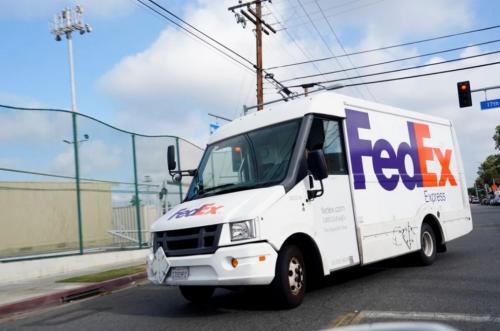 FedEx To Cut Senior Jobs As Part Of Larger Staff Reduction