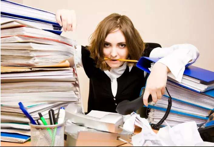 6 Silent Career Killers That Overachievers Don’t See Coming