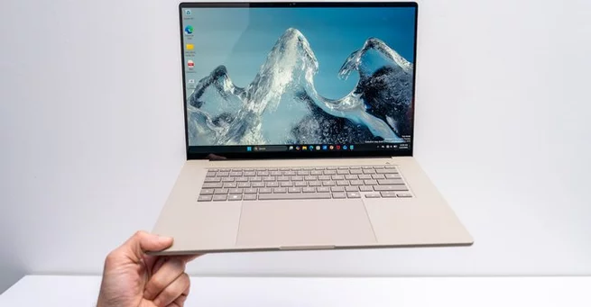 Asus Zenbook A16: Ultra-Light 16-Inch Marvel