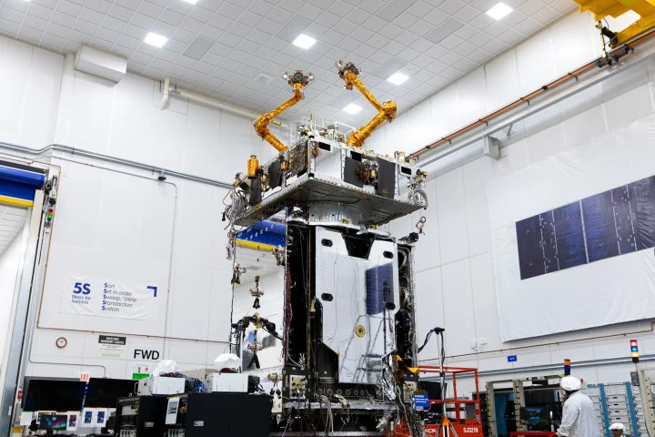 Northrop's robot space mechanic: new way to keep satellites working longer