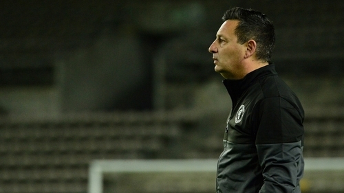 New Coach Expected For Struggling Spurs