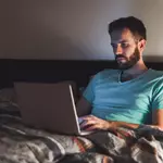Always-On Work Culture: Career Impact and How to Set Boundaries