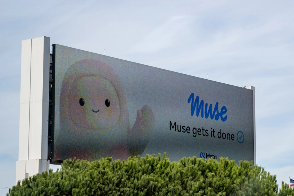Zuckerberg's new toy is a parasite. Please don't fall for it