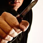 UK crypto trader says almost $800,000 lost in knife attack as wrench attacks proliferate