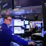 Wall Street Just Can’t Stop Selling Leverage