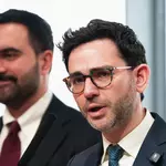 Why New York City Is Suing This Popular Online Car Shopping Platform