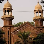LHC issues notices to foreign secretary in contempt cases over detention of PTI-linked Pakistanis in UAE