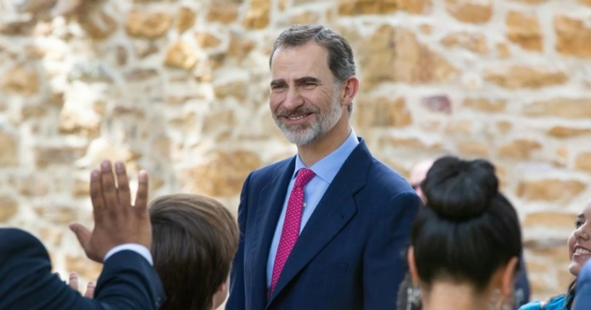 Despite concerns from Africa’s richest king, Spanish monarch King Felipe VI and Queen Letizia touch down in a disputed enclave