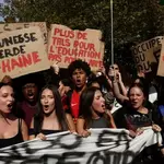 High school students in Paris' deprived suburbs spark national protest movement