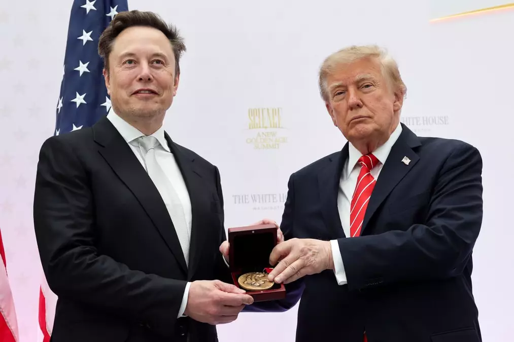 Elon Musk promised a SpaceX share to every kid in America — don’t hold your breath