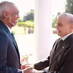 Visiting Maldives president welcomed at PM House with guard of honour