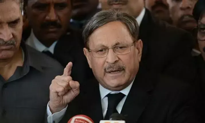 PPP stalwart Farooq H Naek resigns from Judicial Commission of Pakistan