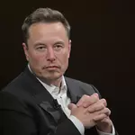 Elon Musk is now richer than any American ever — and it’s not even close