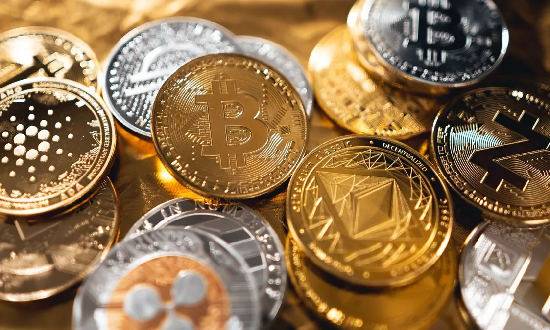 Crypto Dealmaking Jumps 44% Despite Clarity Act Uncertainty