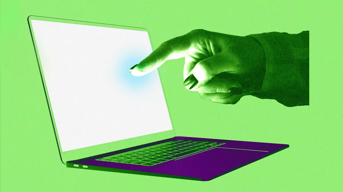 Steve Jobs Said This Kind of Device Would Be ‘Terrible.’ 16 Years Later, Apple Seems Set to Release It