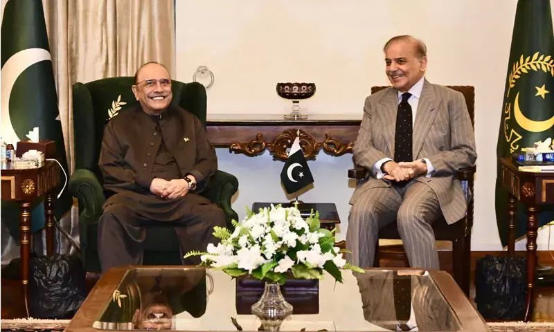 Emergency looms over KP as Centre-PTI rift widens
