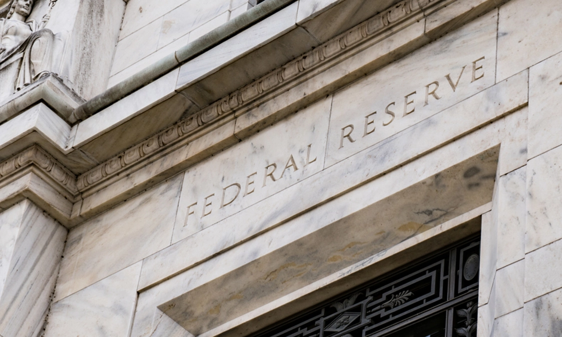 Fed Finds Consumer Spending Holding as Confidence Slips