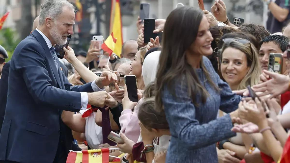 Spanish royals visit Ceuta to back enclave amid border migration strain with Morocco