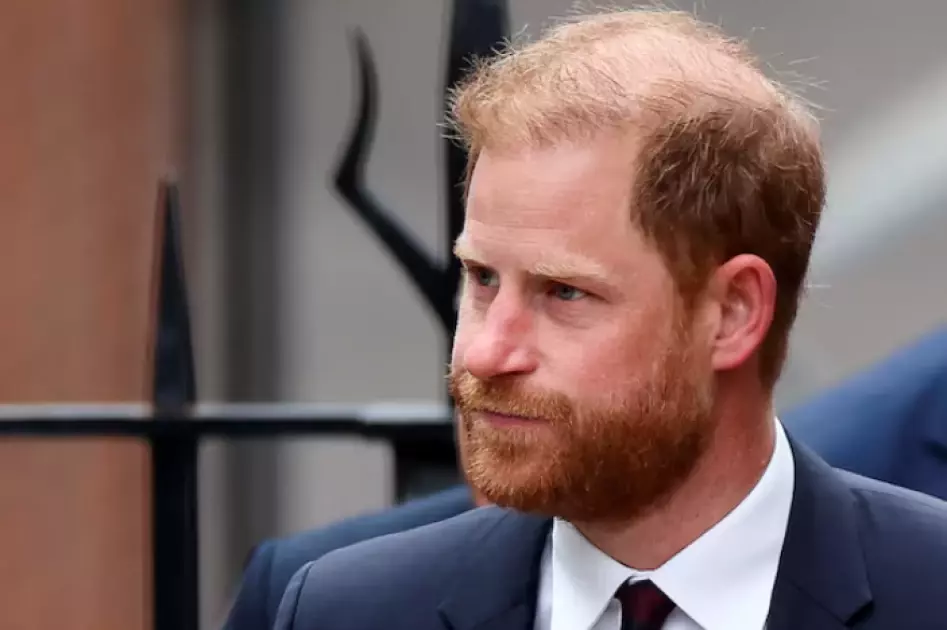 Prince Harry booed at English rugby match