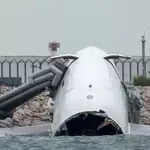 Investigators probe cockpit control movement in fatal cargo plane runway crash