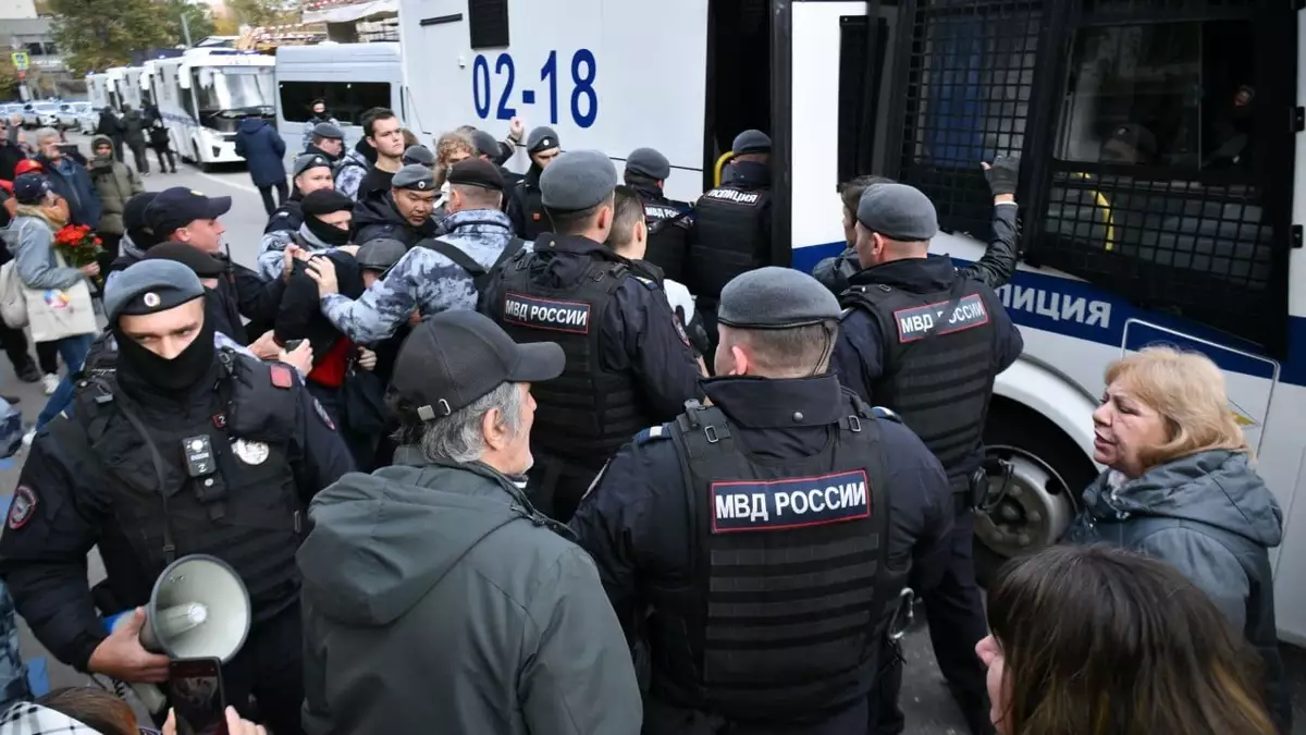 Dozens detained at a rally in Moscow held by Kremlin-friendly Communist Party, party says