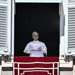 Pope Leo to undergo surgery for small growth on lung