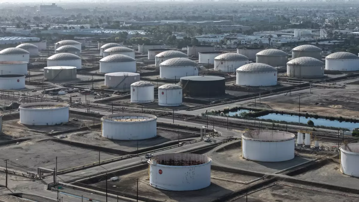 Oil prices mixed as G7 nations to release diesel stocks