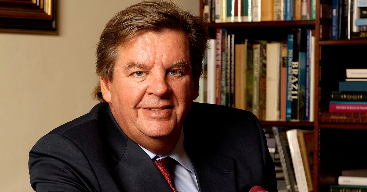 Billionaire Johann Rupert’s Richemont weighs buying 138-year-old South African company as the $1 billion diamond giant searches for a new owner