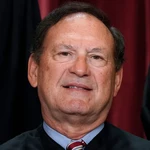 Alito: Overturning Roe v. Wade took 'courage' from Supreme Court justices