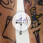 Briefing Chat: An invisible tattoo that appears under UV light – and then disappears