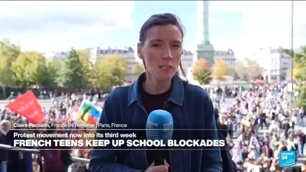 Student protesters 'showing no signs of backing down'