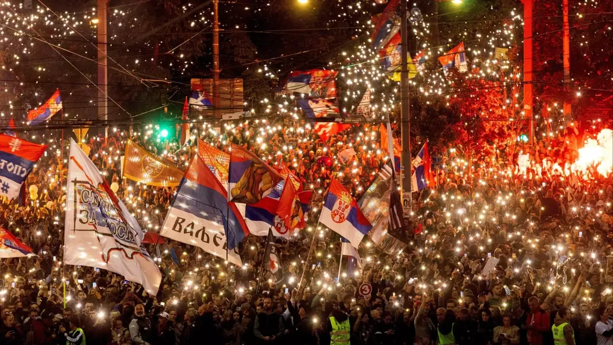 Serbia votes as ruling party faces student-led anti-corruption list
