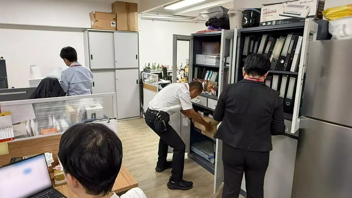 11 premises raided over alleged bid-rigging to supply virtual reality systems to schools